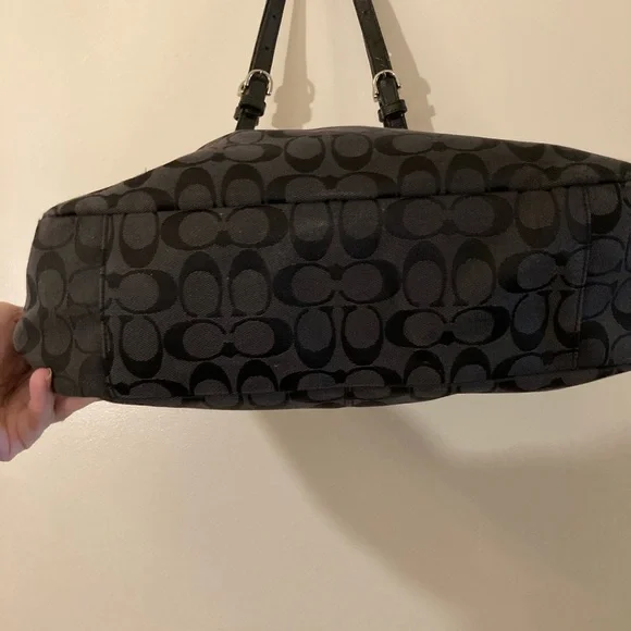 Coach black signature SHOULDERBAG  tote F17725 - Picture 5 of 12
